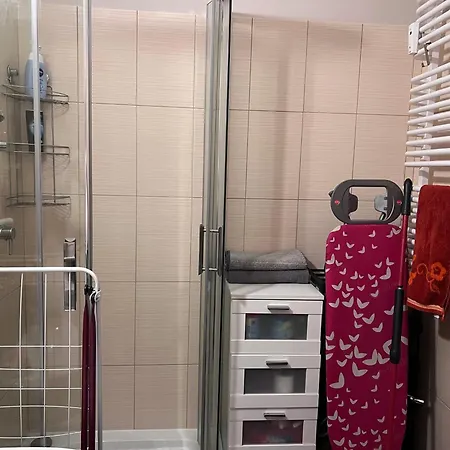 Independent In The Part Of The Capital, Kawalerka Na Wylacznosc Apartman Varsó